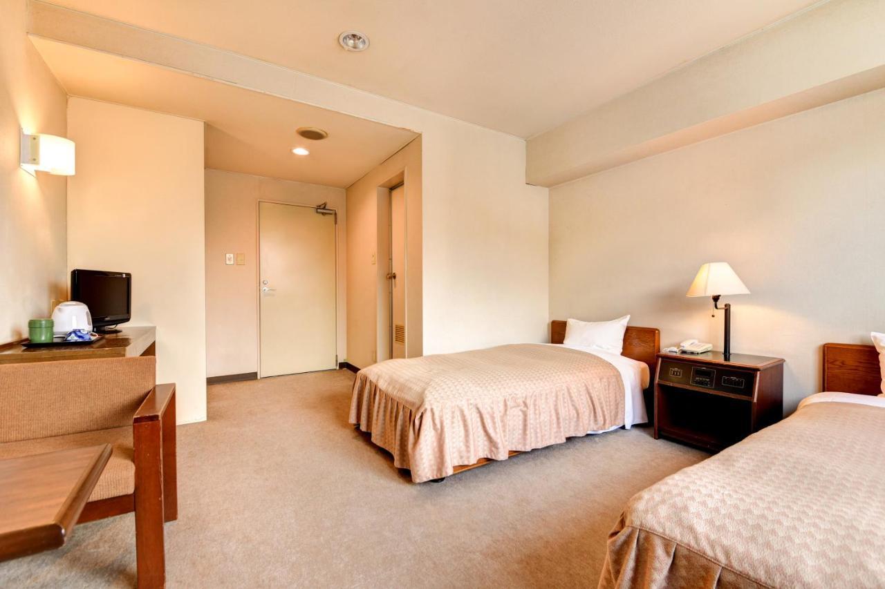 האקובה Hotel La Montagne Furuhata מראה חיצוני תמונה