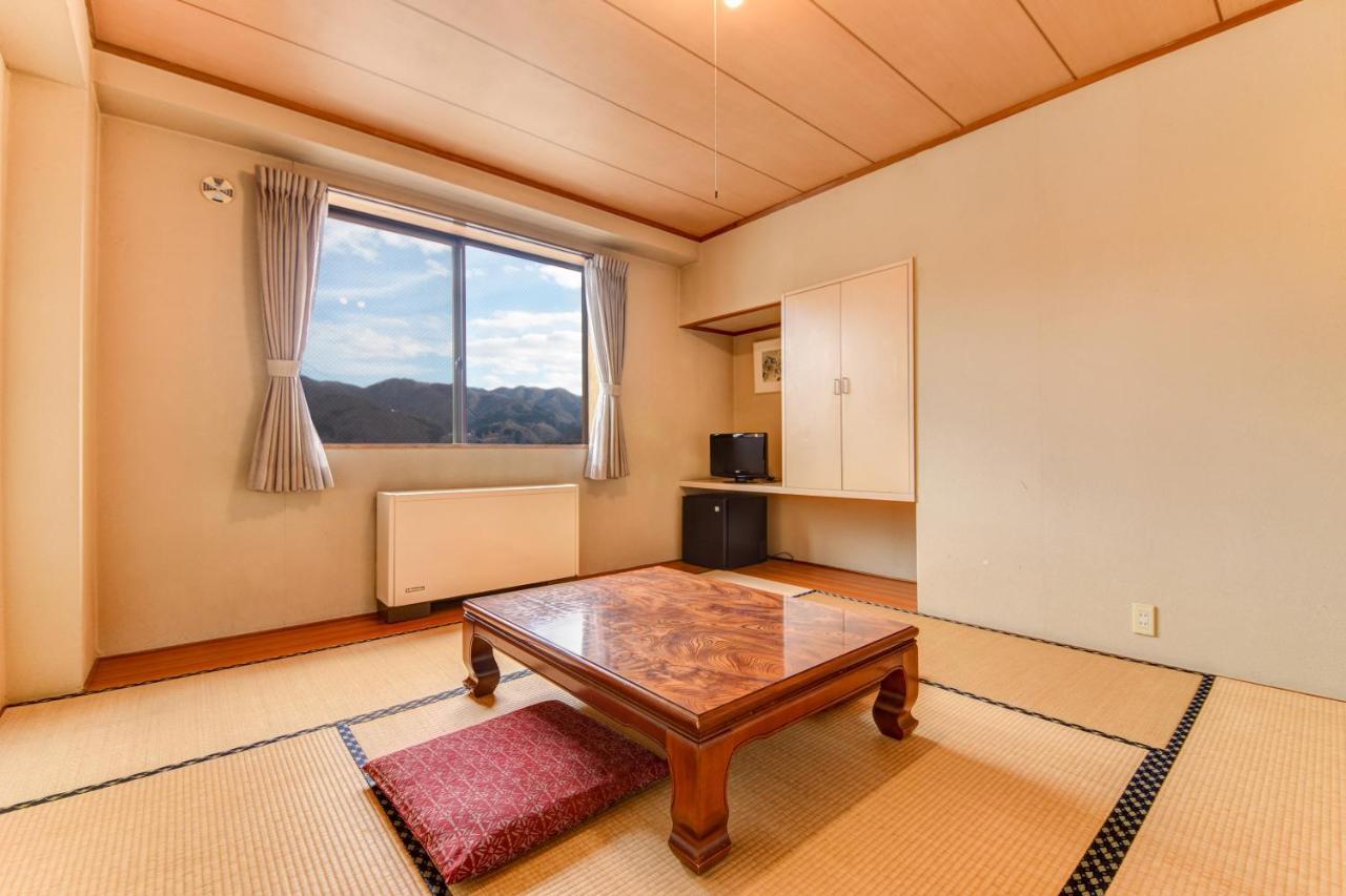 האקובה Hotel La Montagne Furuhata מראה חיצוני תמונה