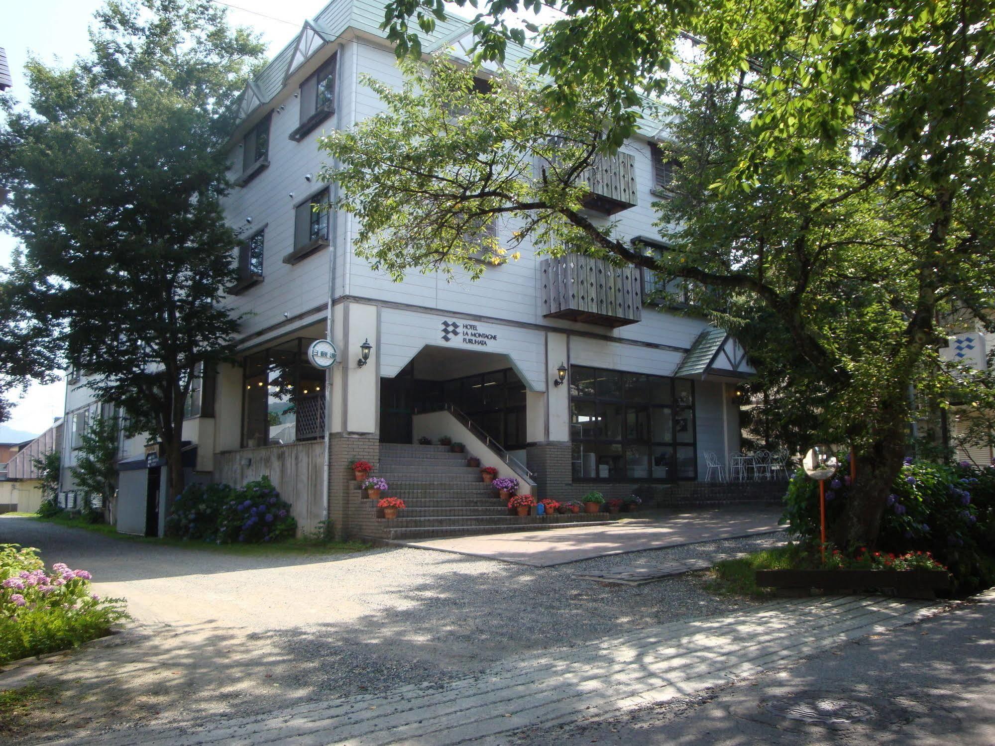 האקובה Hotel La Montagne Furuhata מראה חיצוני תמונה