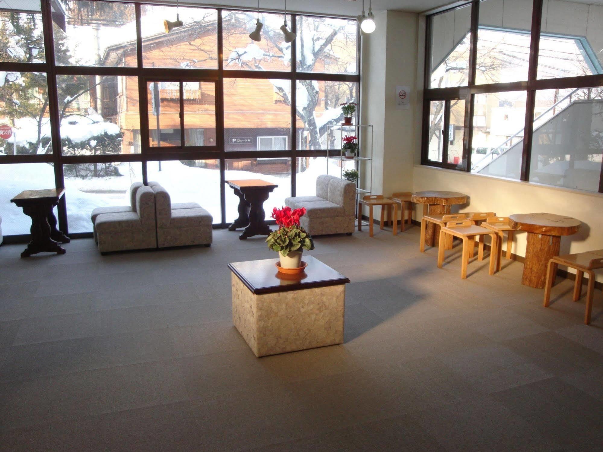 האקובה Hotel La Montagne Furuhata מראה חיצוני תמונה