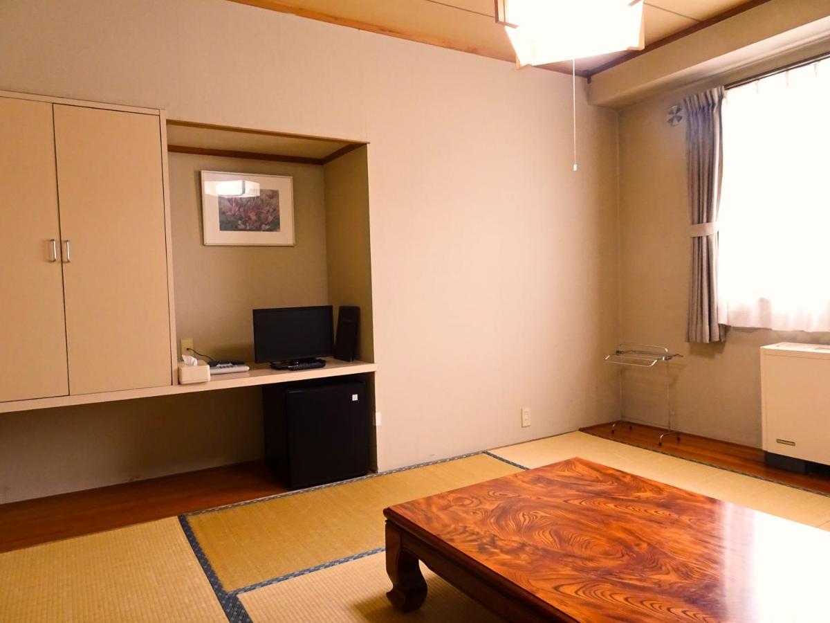 האקובה Hotel La Montagne Furuhata מראה חיצוני תמונה